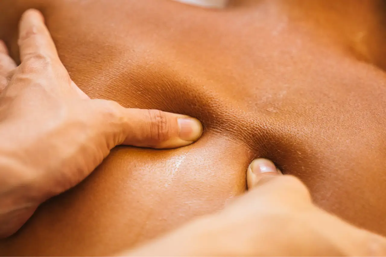 Sessão de massagem de relaxamento no espaço Ma_tri_oska em Rio Maior